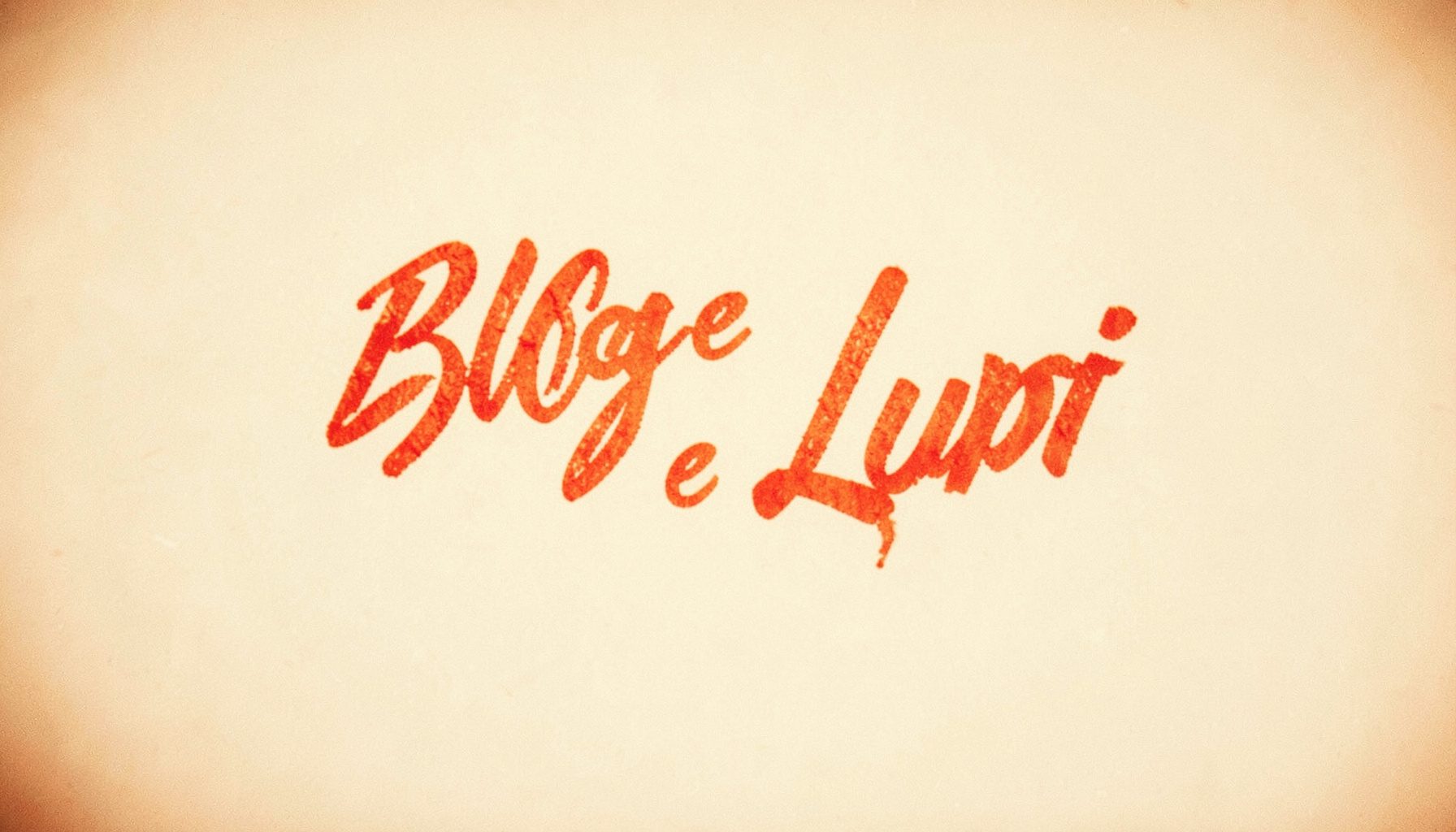 El Blog de Lupi handwritten script logo in warm red on a soft cream background